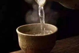 坐汽车可以带白酒吗「坐汽车可以带白酒吗现在」