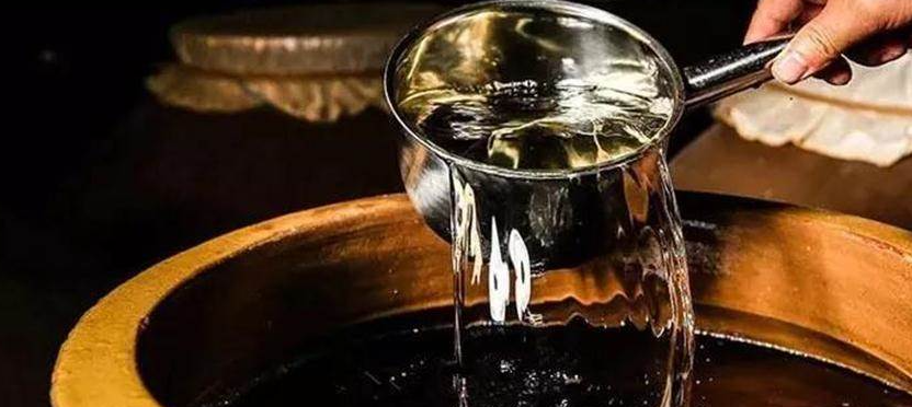 白酒为什么会变黄,变黄之后白酒好不好?